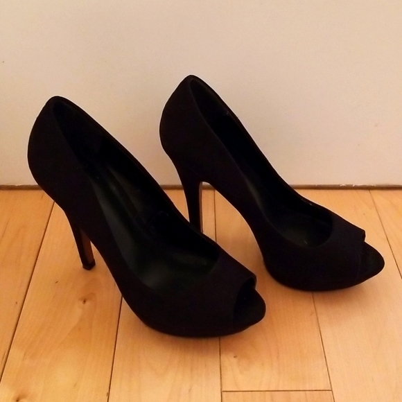 Mango heels, Size 6 - Picture 1 of 4